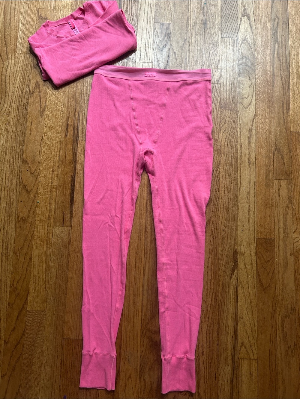 Skims Cotton Ribbed Pink Thermal Leggings and FREE matching tshirt